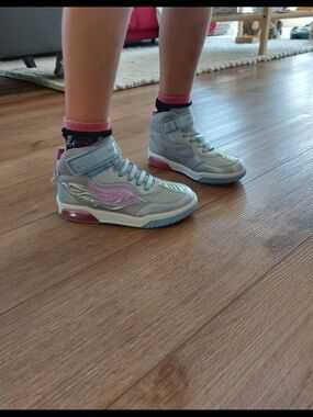 Unicorn Geox Kids Metallic Pink High-Top Sneakers with Lights ✨️